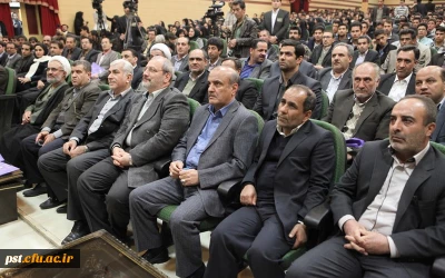 همایش بزرگ روز دانشجو با عظمت و شکوه خاصی در دانشگاه فرهنگیان شهید مطهری شیراز برگزار شد.
دکتر نوبخت ریاست دانشگاه: هدف از این همایش پایبندی  به اصول اساسی نظام جمهوری اسلامی ایران به خصوص اصل ولایت فقیه و پیروی از امامت و رهبری است.