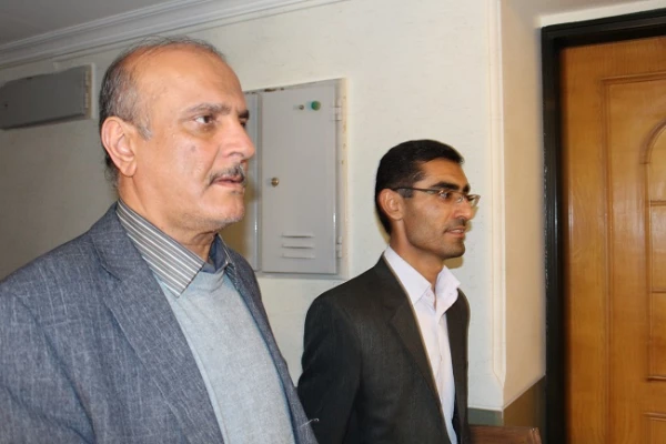 دکتر احمدی استاندار محترم فارس : خوشبختانه ابتکار قابل تقدیری است که این سمینار علمی با همکاری دانشگاه فرهنگیان شهید مطهری(ره) شیراز برگزار شده است .