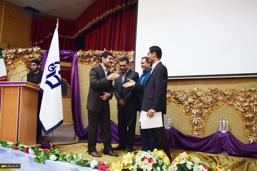 نظری ، معاون محترم مدیرکل آموزش و پرورش فارس : تمام تلاش های اداره کل آموزش و پرورش فارس این است که جشن آغاز سال تحصیلی آینده دانشگاه فرهنگیان شهید مطهری شیراز در مکانی در شهر شیراز برگزار شود .