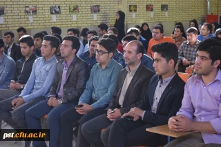 به همت دانشجویان دانشگاه فرهنگیان شهید مطهری شیراز نمایشگاه عکسی با هدف کمک به خیریه و افراد معلول ذهنی دردانشگاه شهید باهنر شیراز برگزار شد .