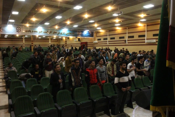 برگزاری مراسم شب شعر دانشجویی 4