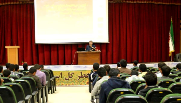 برگزاری کارگاه آموزشی   "پیشگیری از آسیب های اجتماعی کودکان" 4