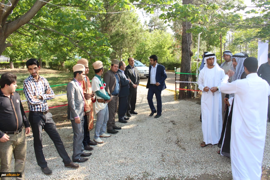 همایش بزرگداشت روز معلم با حضور مدیر کل محترم آموزش و پرورش فارس و مسولین استانی دانشگاه فرهنگیان  در مرکز شهید مطهری (ره) برگزار گردید 2