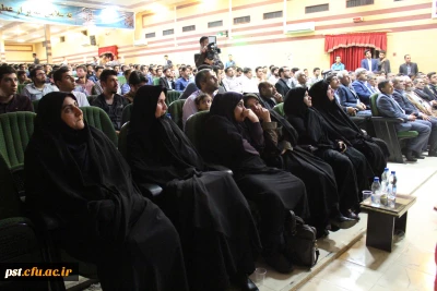 همایش بزرگداشت روز معلم با حضور مدیر کل محترم آموزش و پرورش  استان  فارس و مسولین استانی دانشگاه فرهنگیان  در مرکز شهید مطهری (ره) برگزار گردید