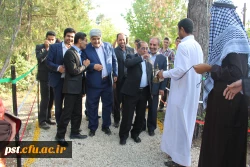 همایش بزرگداشت روز معلم با حضور مدیر کل محترم آموزش و پرورش فارس و مسولین استانی دانشگاه فرهنگیان  در مرکز شهید مطهری (ره) برگزار گردید 2