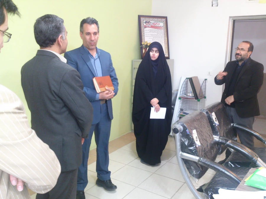 بازدید کارشناسان مرکز بهداشت شیراز از آشپزخانه و انبار واحد شهید مطهری