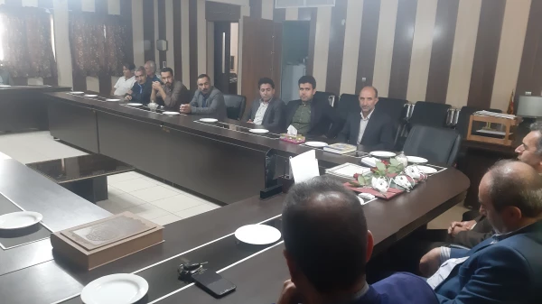 آیین تکریم  و تقدیر از همکاران بویژه بازنشستگان در واحد شهید مطهری