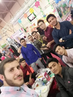 بازدید دانشجومعلمان واحد شهید مطهری از نمایشگاه دستاوردهای آموزشی  شهرک گلستان در غرفه دانشگاه فرهنگیان فارس