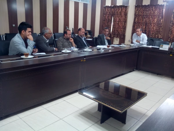 جلسه شورای اداری داخلی حول محور برنامه های تابستان