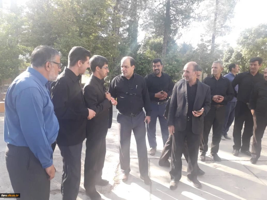 حضور آقای دکتر افلاکی فرد ریاست محترم دانشگاه فرهنگیان فارس در مراسم  پرفیض زیارت عاشورا و بازدید از مرکز شهید مطهری