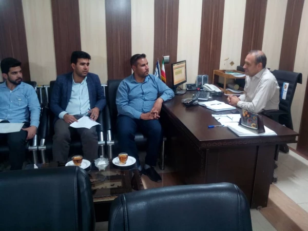 جلسه با مسئول بسیج دانشجویی زرقان با محوریت هفته دفاع مقدس