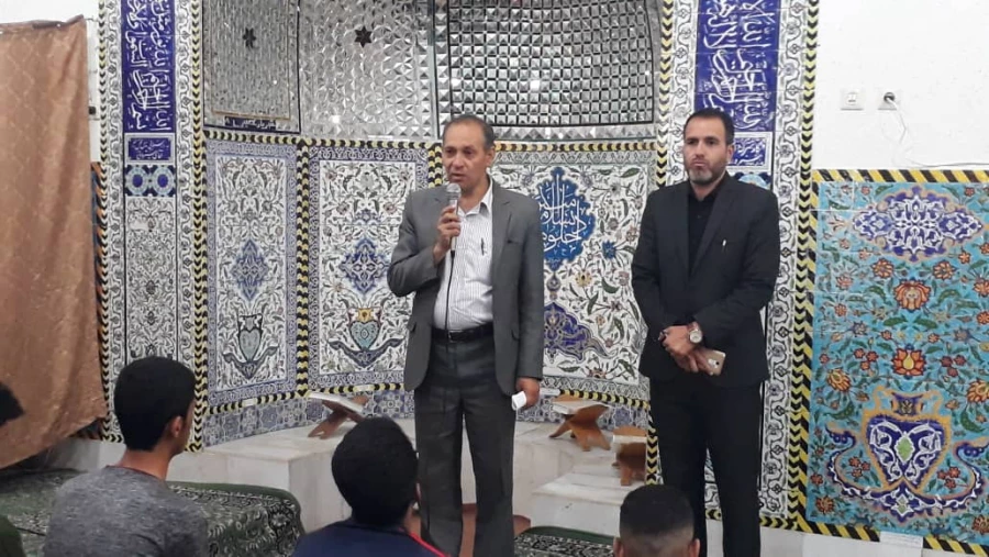 برگزاری اولین نماز جماعت دانشگاه با حضور پرشور دانشجومعلمان در روز پذیرش 