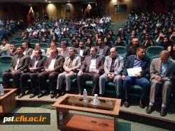 شرکت دانشجومعلمان جدیدالورود  سال تحصیلی 99-98در آیین استقبال از دانشجومعلمان مراکز و پردیس های دانشگاه فرهنگیان استان 