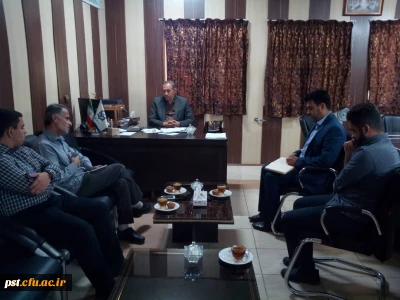 جلسه با مدیر موسسه دارالقران زرقان برای برای برگزاری کلاسهای قرآن 