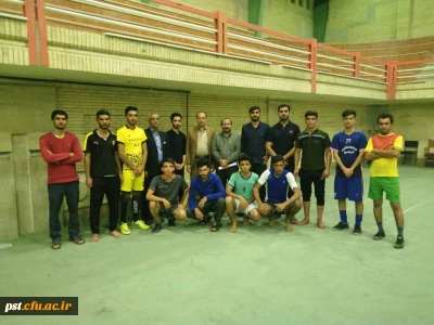 بازدید شبانه ریاست محترم دانشگاه از فعالیتهای ورزشی دانشجومعلمان 