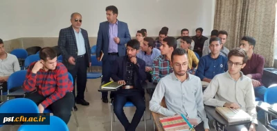  برگزاری کارگاه آموزشی امداد و نجات و کمک های اولیه(هلال احمر)  در مرکز شهید مطهری (ره) شیراز 