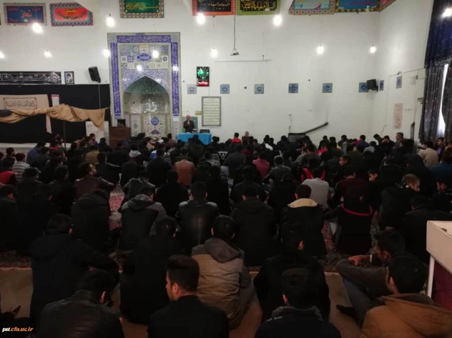 جلسه مسئولین دانشگاه با دانشجومعلمان بمناسبت پایان ترم اول و موارد توجیهی (آموزشی،فرهنگی،رفاهی و ..) برای نیمسال دوم تحصیلی 99-98