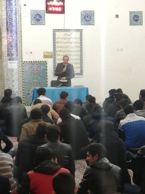 جلسه مسئولین دانشگاه با دانشجومعلمان بمناسبت پایان ترم اول و موارد توجیهی (آموزشی،فرهنگی،رفاهی و ..) برای نیمسال دوم تحصیلی 99-98