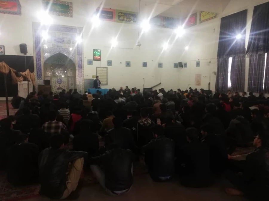 جلسه مسئولین دانشگاه با دانشجومعلمان بمناسبت پایان ترم اول و موارد توجیهی (آموزشی،فرهنگی،رفاهی و ..) برای نیمسال دوم تحصیلی 99-98