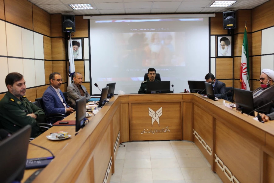 حضور ریاست محترم دانشگاه جناب آقای دکتر علیدادی  در مراسم تکریم و معارفه مسئولان قدیم و جدید بسیج دانشجویی شهرستان زرقان با جمعی از  مسئولان دانشگاه ها و فرمانده بسیج سپاه زرقان