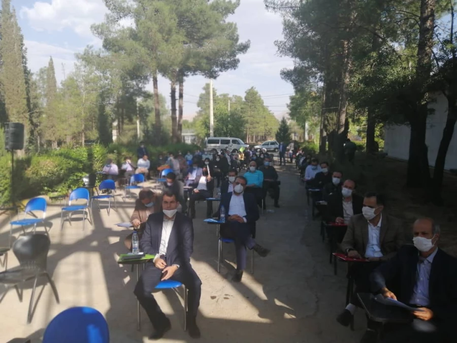 جلسه اساتید مرکز آموزش عالی شهید مطهری عصر یکشنبه به مناسبت آغاز سال تحصیلی جدید ، با رعایت پروتکل های بهداشتی و در فضای باز برگزار گردید