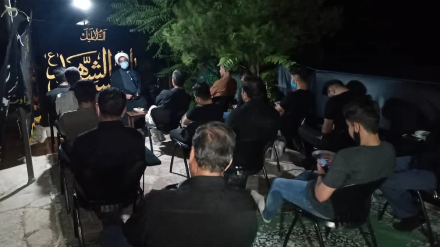 برگزاری مراسم ماه محرم و زیارت عاشورا با حضور همکاران اداری 