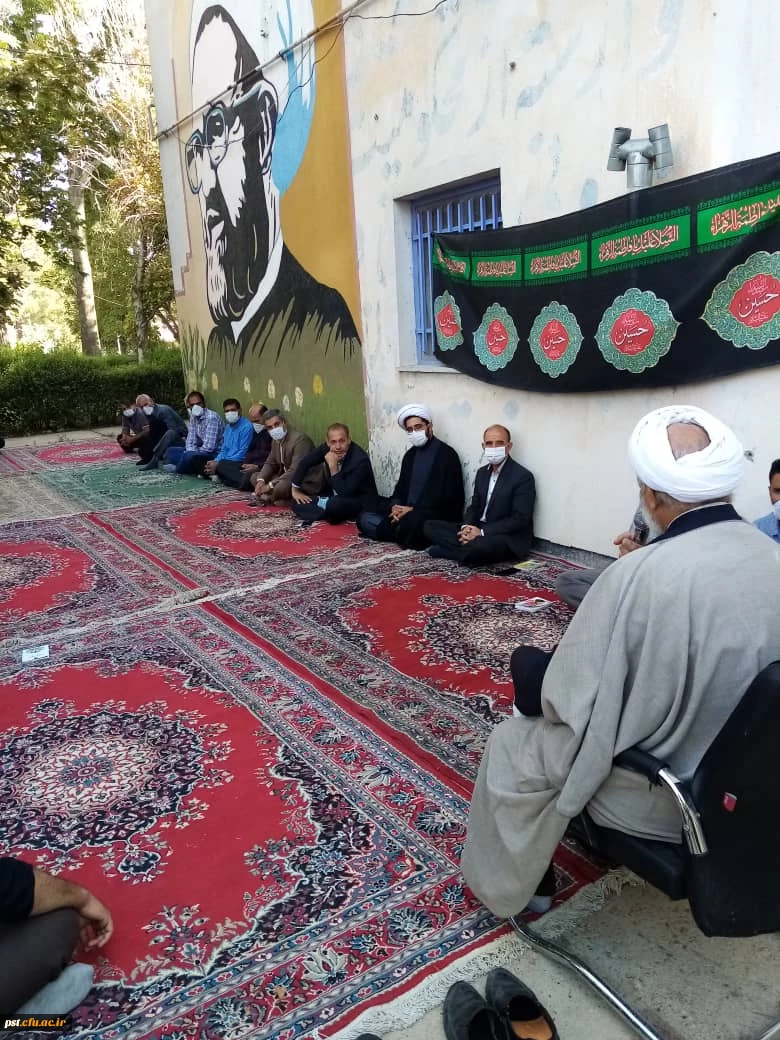 برگزاری مراسم زیارت عاشورا و گرامیداشت هفته دفاع مقدس همکاران اداری با حضور حجت الاسلام والمسلمین حاج آقا جعفری مسئول محترم نهاد نمایندگی مقام معظم رهبری در دانشگاه فرهنگیان فارس مورخ 1399/0702