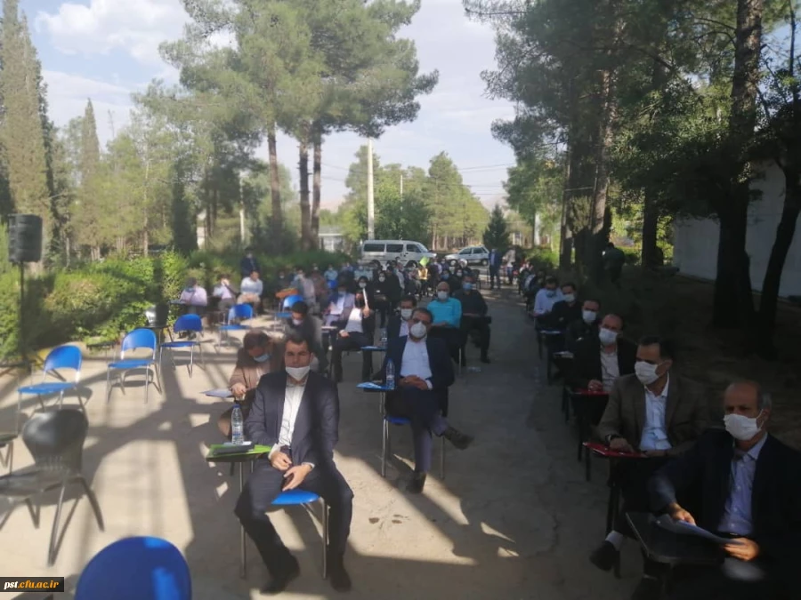 جلسه اساتید مرکز آموزش عالی شهید مطهری عصر یکشنبه1399/06/23 به مناسبت آغاز سال تحصیلی جدید ، با رعایت پروتکل های بهداشتی و در فضای باز برگزار گردید