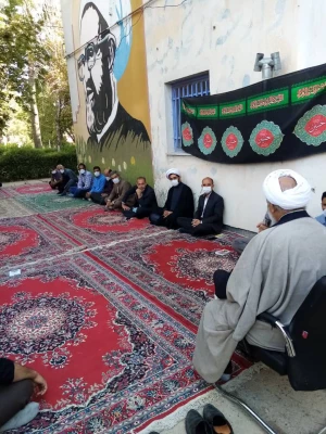 برگزاری مراسم زیارت عاشورا و گرامیداشت هفته دفاع مقدس همکاران اداری با حضور حجت الاسلام والمسلمین حاج آقا جعفری مسئول محترم نهاد نمایندگی مقام معظم رهبری در دانشگاه فرهنگیان فارس مورخ 1399/0702