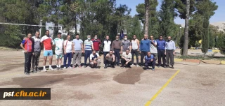 مسابقات  ورزشی بین همکاران بمناسبت هفته تریت بدنی به روایت تصویر 