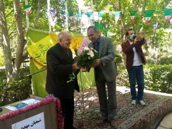 مراسم جشن میلاد امام زمان با حضور همکاران و خانواده های گرامیشان به میزبانی اقای دکتر علیدادی  4