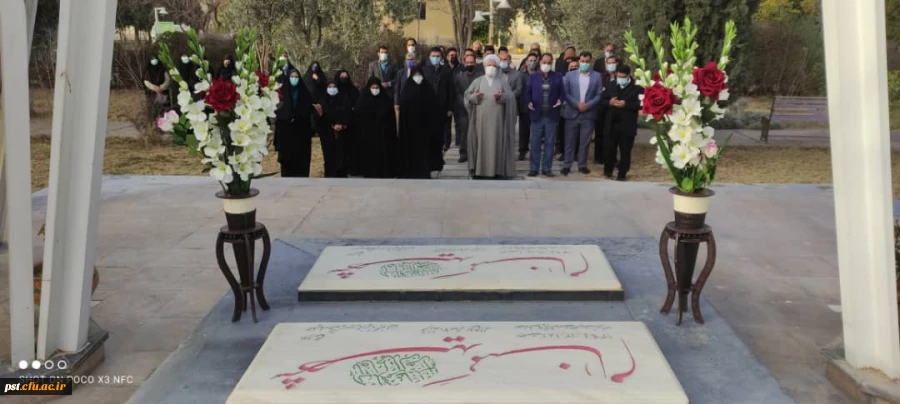 زیارت قبور شهدای گمنام و تجدید میثاق با شهداء و امام راحل 2