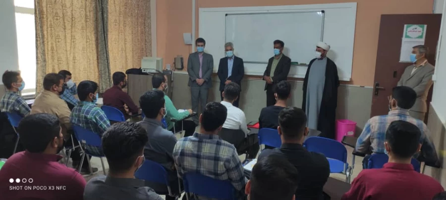 حضور گرم و پرشور دانشجویان به مناسبت حضوری شدن کلاس های درس در دانشگاه ها ( تصاویر منتخب از برگزاری حضوری کلاس های درس ) 12