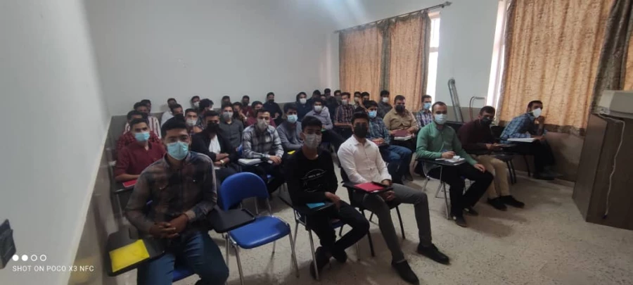 حضور گرم و پرشور دانشجویان به مناسبت حضوری شدن کلاس های درس در دانشگاه ها ( تصاویر منتخب از برگزاری حضوری کلاس های درس ) 14