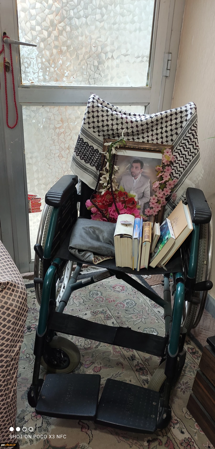 دیدار مسئولین دانشگاه فرهنگیان فارس با خانواده شهید احمد خانچی  4