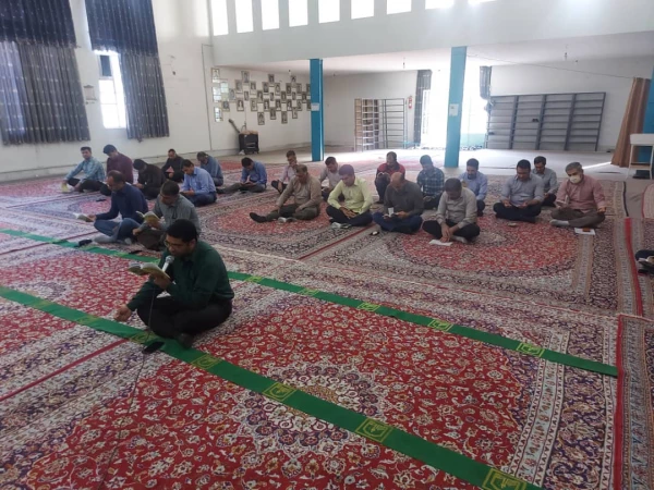 برگزاری مراسم پرفیض زیارت عاشورا
 3