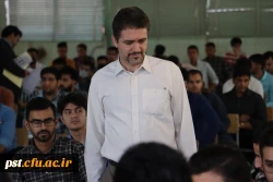 بازدید ریاست محترم مرکز شهید مطهری در دومین روز برگزاری امتحانات پایان ترم 2