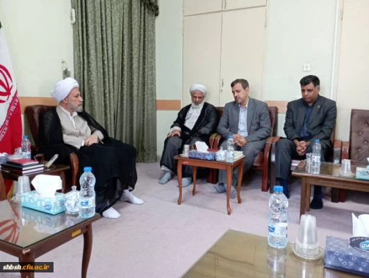 
دیدار رؤسای پردیس ها و مراکز استان فارس با آیت الله دژکام نماینده ولی فقیه در استان فارس و امام جمعه شیراز.
 2