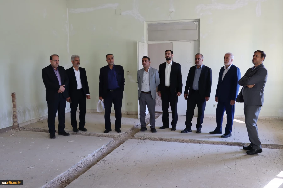 بازدید مسئولین استان از مرکز شهید مطهری شیراز 3