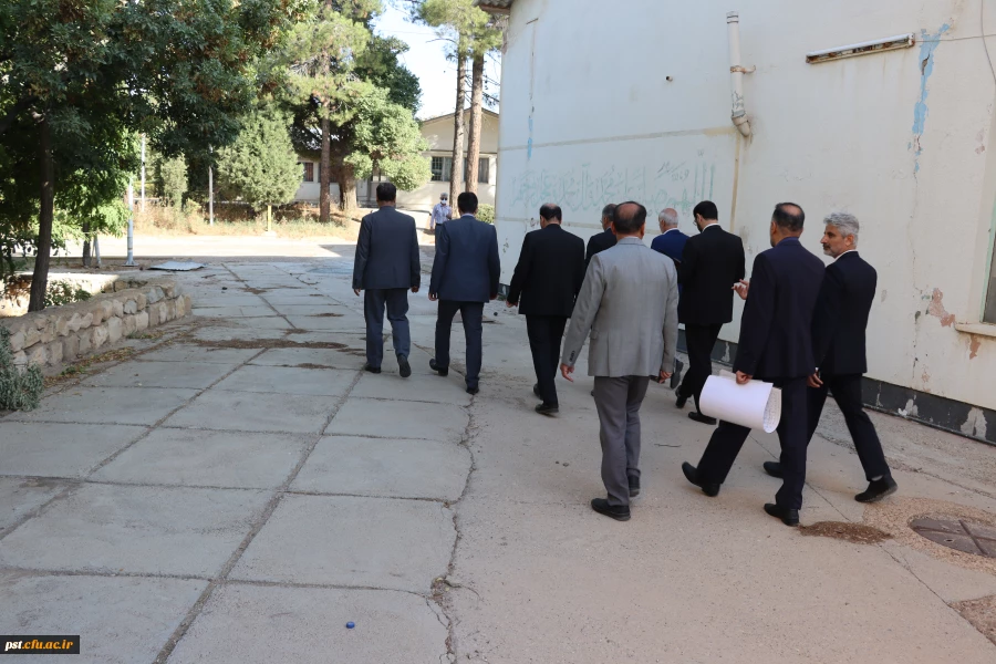 بازدید مسئولین استان از مرکز شهید مطهری شیراز 3