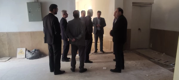 بازدید مسئولین استان از مرکز شهید مطهری شیراز 5