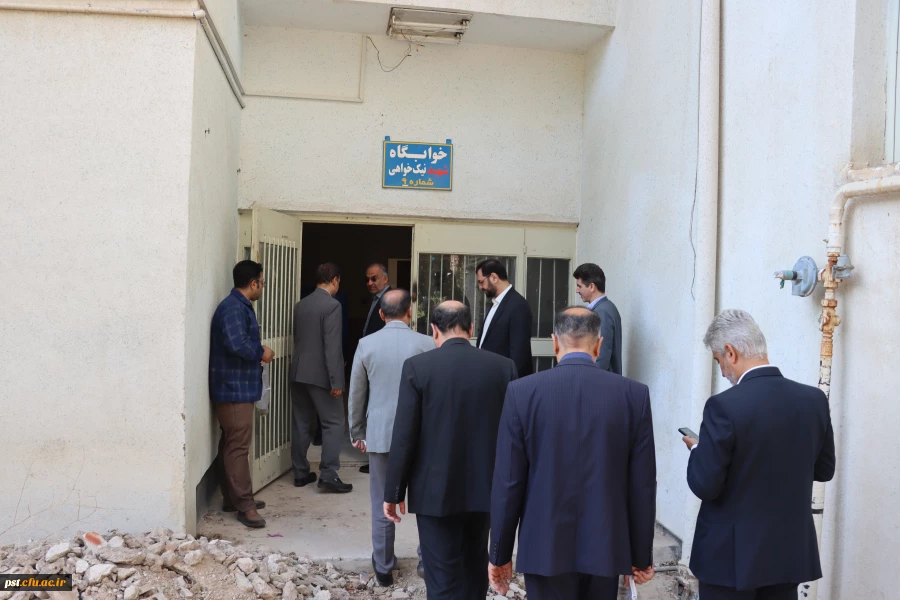 بازدید مسئولین استان از مرکز شهید مطهری شیراز 8