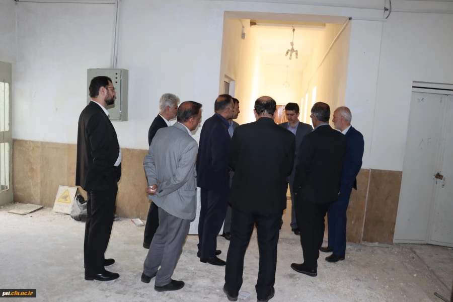بازدید مسئولین استان از مرکز شهید مطهری شیراز 9