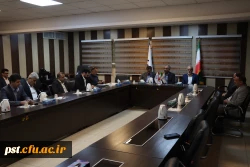 بازدید مسئولین استان از مرکز شهید مطهری شیراز 10