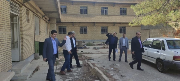 بازدید مسئولین استان از مرکز شهید مطهری شیراز 15