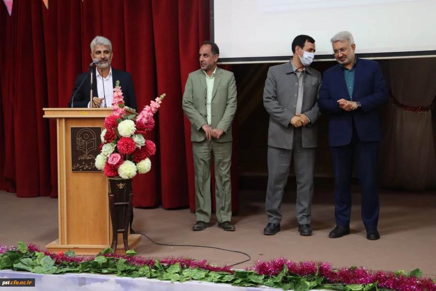 برگزاری جشن به مناسبت میلاد با سعادت حضرت رسول اکرم (ص) و امام جعفر صادق (ع) و جشن بازگشایی دانشگاه برای دانشجویان 2