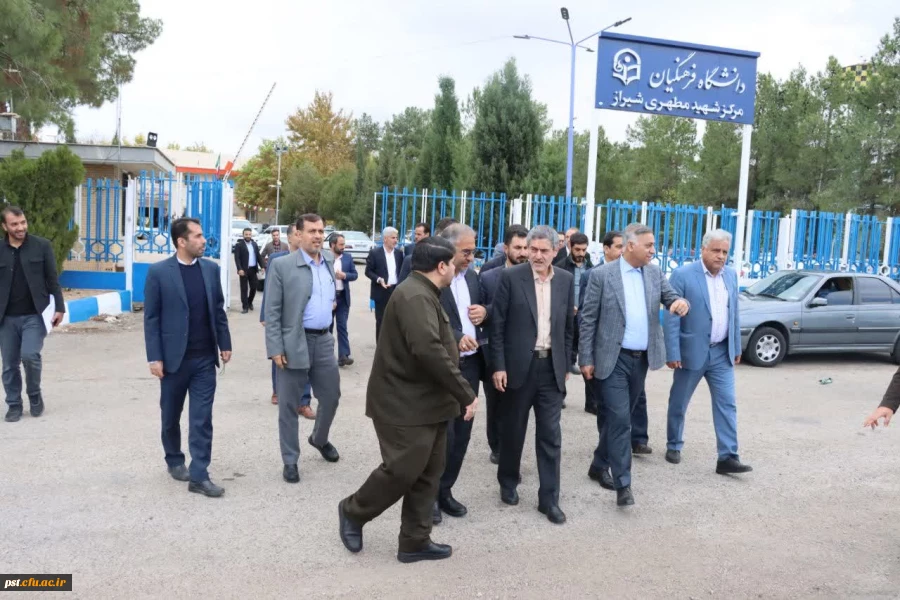  بازدید مسئولین استانی و کشوری از مرکز شهید مطهری شیراز 5