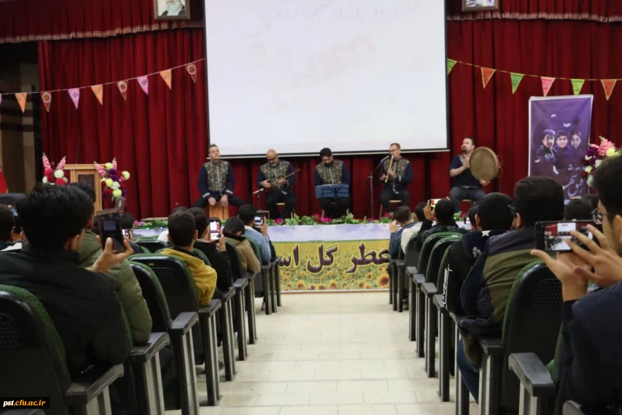 گزارش تصویری آیین گرامیداشت روز دانشجو
 4