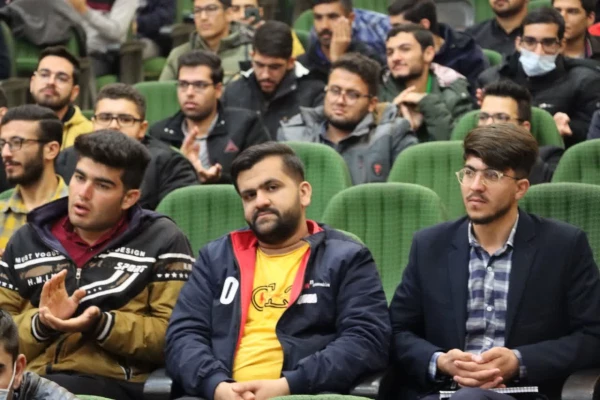 گزارش تصویری آیین گرامیداشت روز دانشجو
 4