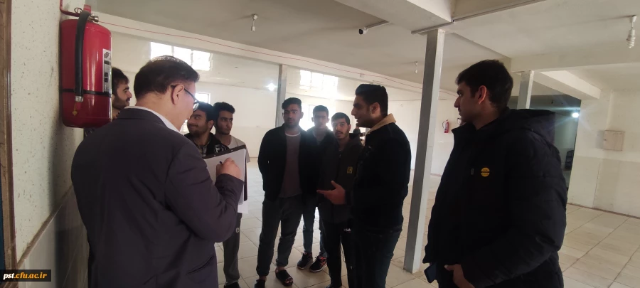 حضور هیئت نظارت ارزیابی و تضمین کیفیت علوم، تحقیقات و فناوری استان در مرکز شهید مطهری شیراز 7